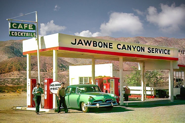 Jaw Bone Canyon Service located north of Mojave. Russ Thorne